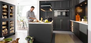 Schuller Vienna Lava Black